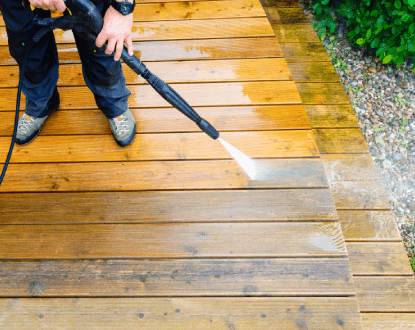 PRESSURE WASHING SERVICE